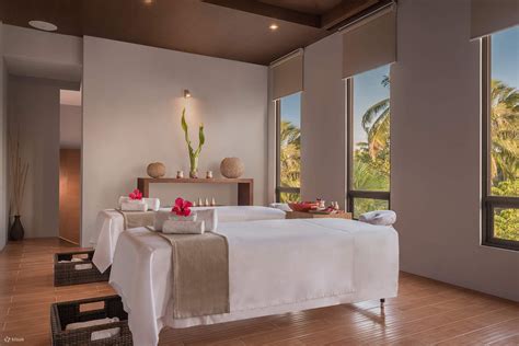 Get A Massage in Boracay Today + Top 3 Spa Picks!.